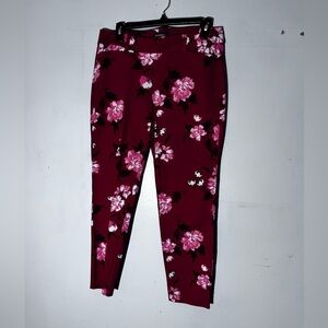 Womens Old navy pixie pants size 8
